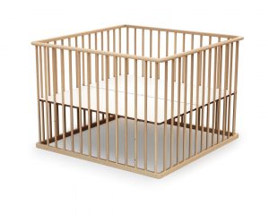 WEBABY Fixed Varnished Beech Playpen - Fixed - Clear-lacquered Beech - Solid beech and high-density fibreboard.