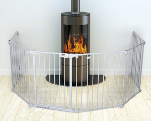 EVOLUTION White Convertible Fireplace Gate - Fireplace safety gate - Metal with white varnish.